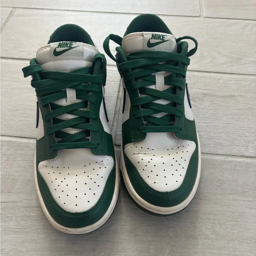 Nike Men's White, Dark Green & Navy Low-Top Sneakers